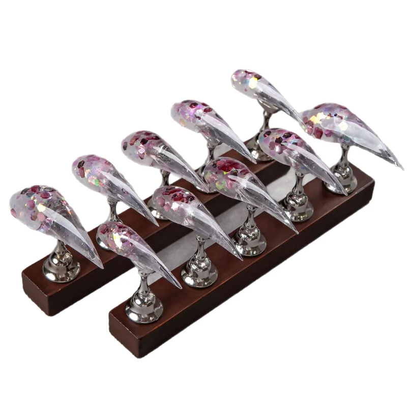 Glamouröse Stiletto Press-On Nagelspitzen Set