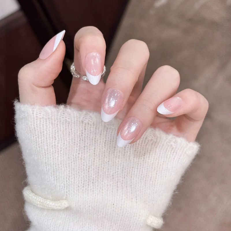Elegante French Tip Press-On Nägel