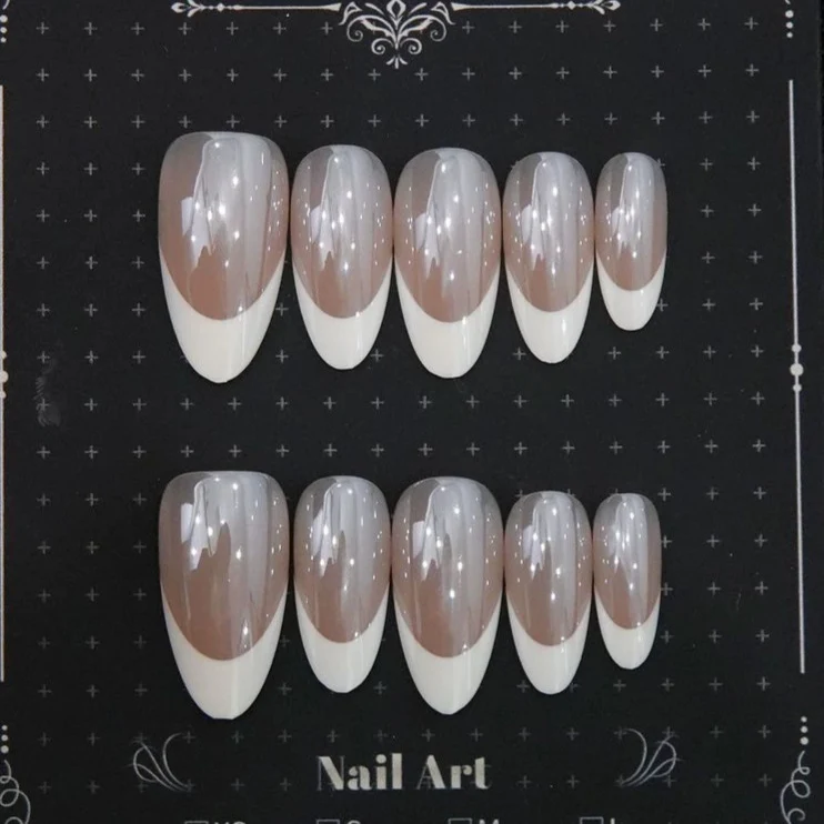 Elegante französische Spitzen-Nagel-Set 1791254699