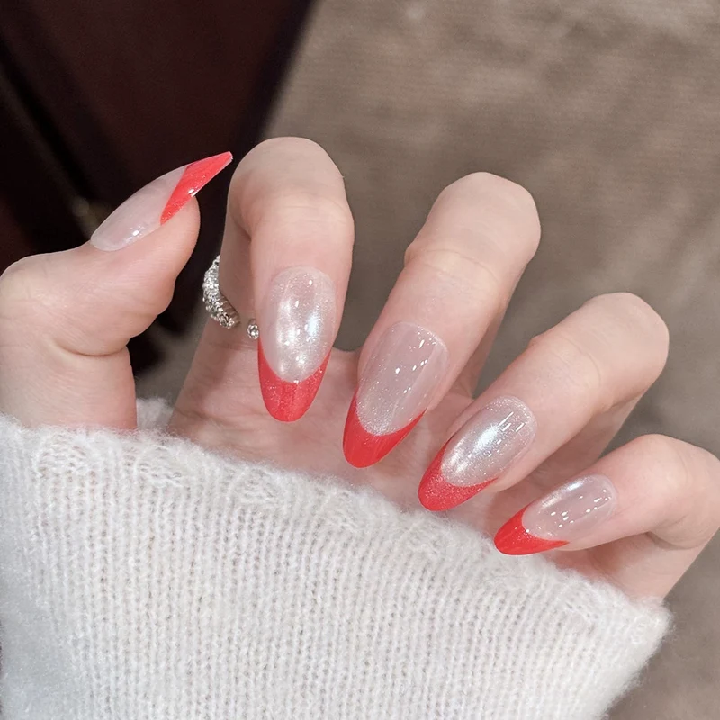 Elegante französische Nagelkunstspitzen