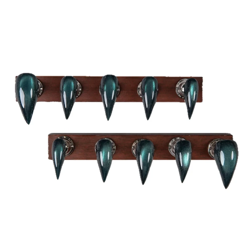Glamouröses Stiletto-Nagelset mit einzigartigem Design