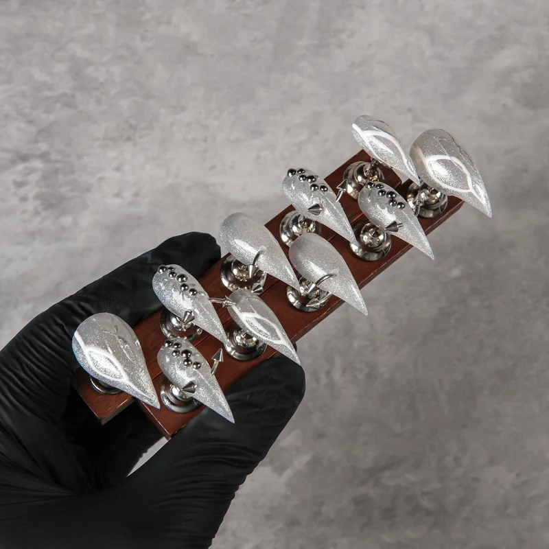 Glamouröse Stiletto Nagelkunst Tipps