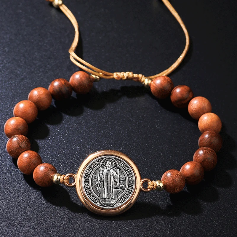 🛡️Ein treuer Begleiter für Schutzgeister✨Armband aus Naturholzperlen mit St.-Benedikt-Motiv🎁Verstellbar, für Damen und Herren geeignet