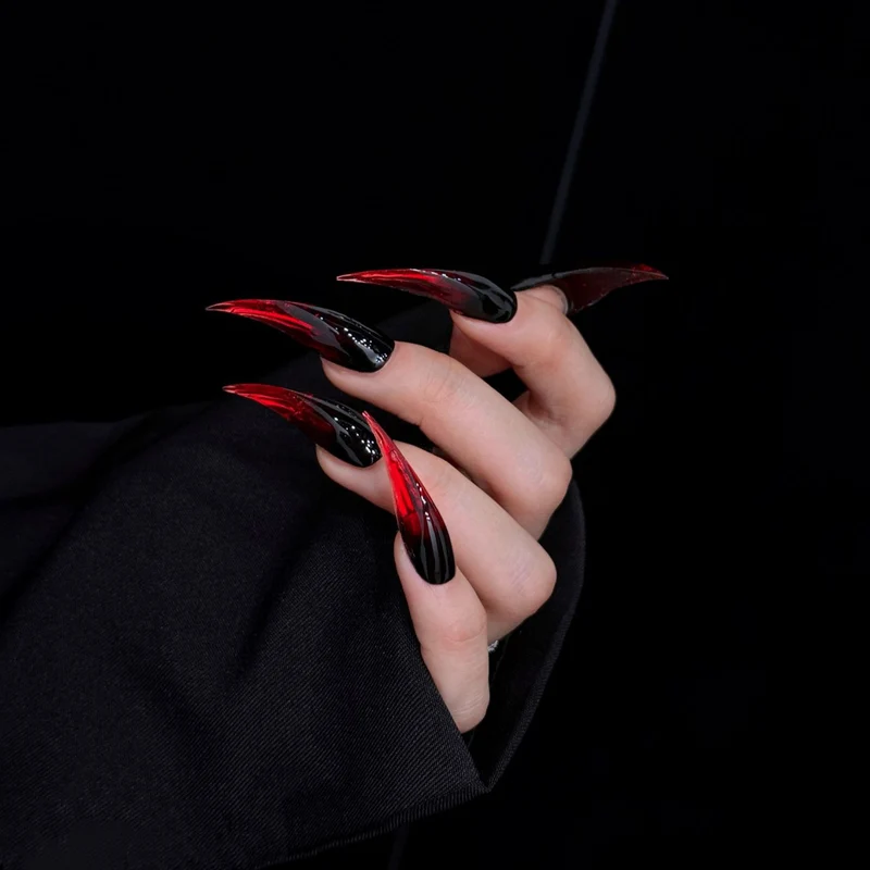 Dramatische Stiletto Press-On Nägel