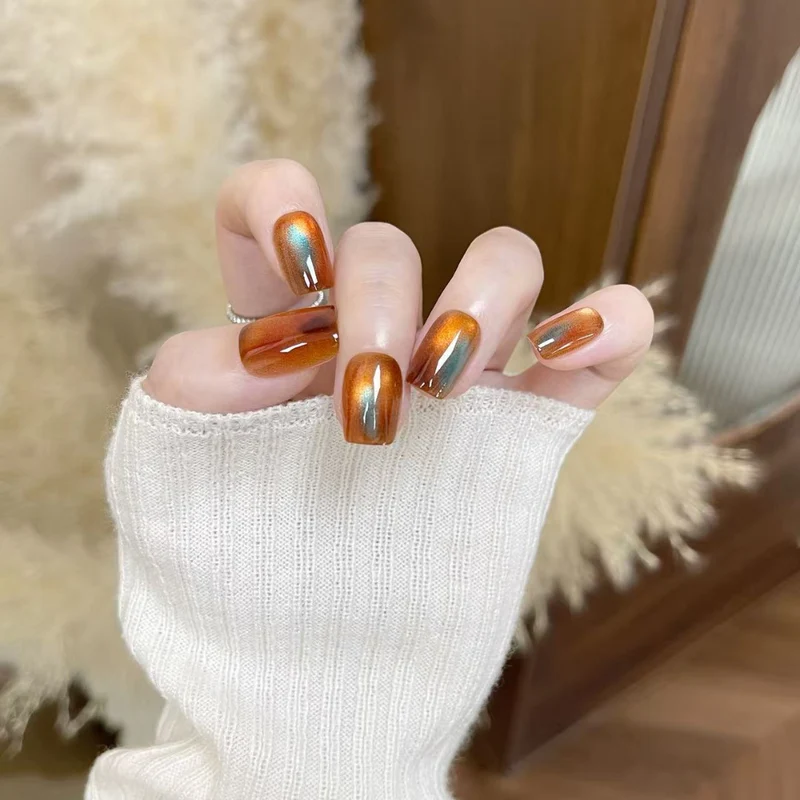 Glamouröse Gradient Press-On Nagelverlängerungen