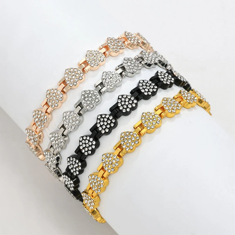 📢📢70 % Rabatt!!! 🎅Funkelnde herzförmige Magnetarmbänder aus Kupfer für Damen