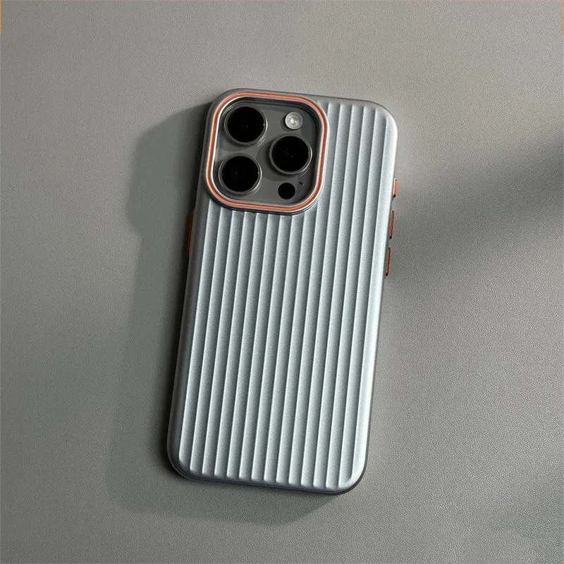 Skanto | Ultradünne gewellte matte stoßfeste Hülle für iPhone