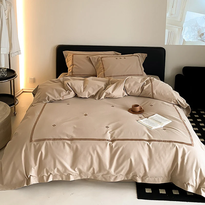 Luxuriöses Baumwoll-Satin-Bettwäsche-Set mit bestickter Rahmenkante