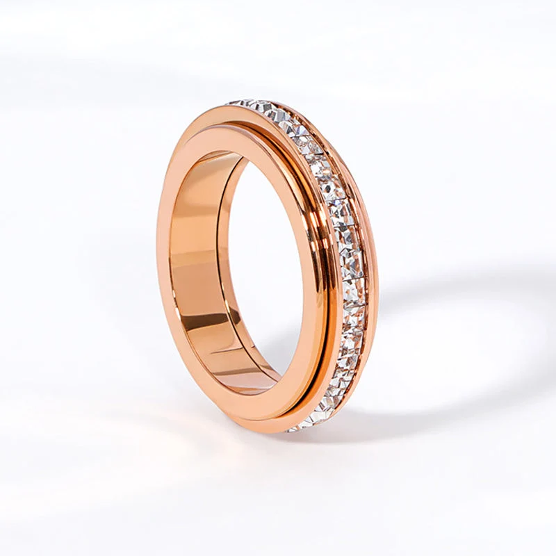 💖Black-Friday-Mega-Angebot – 50 % Rabatt!💖Drehbarer Spinner-Ring aus Titanstahl mit Zirkonia