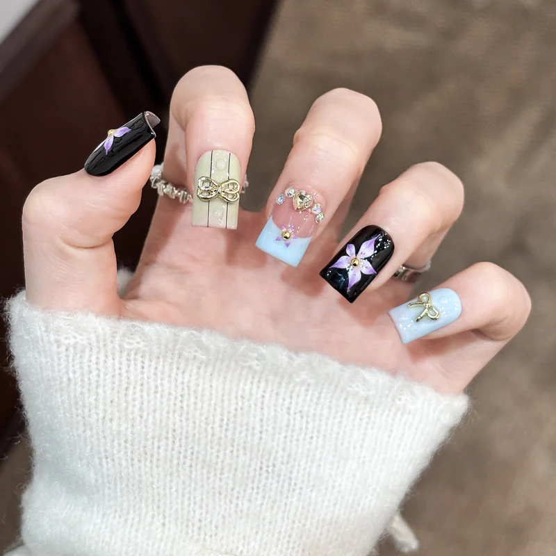 Dekorative Nagelkunst