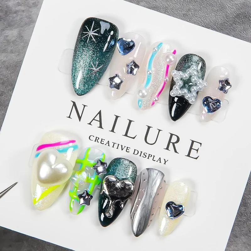 Dekorative Nagelkunst