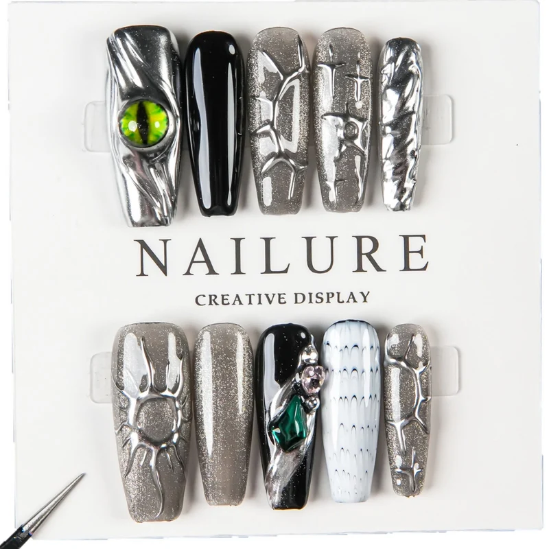 Kreatives Kunst Press-On Nagel Set mit einzigartigen Texturen