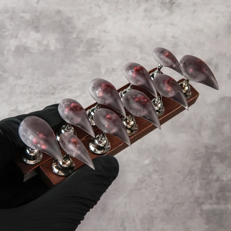 Künstlerisches Stiletto Press-On Nagelset