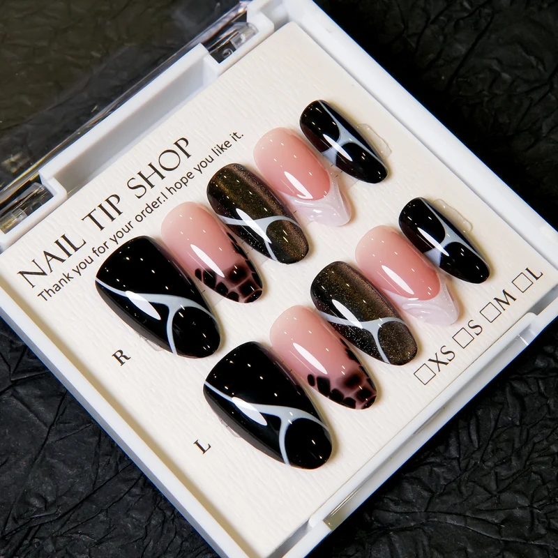 Künstlerische Stiletto Druck-on Nagelkunst