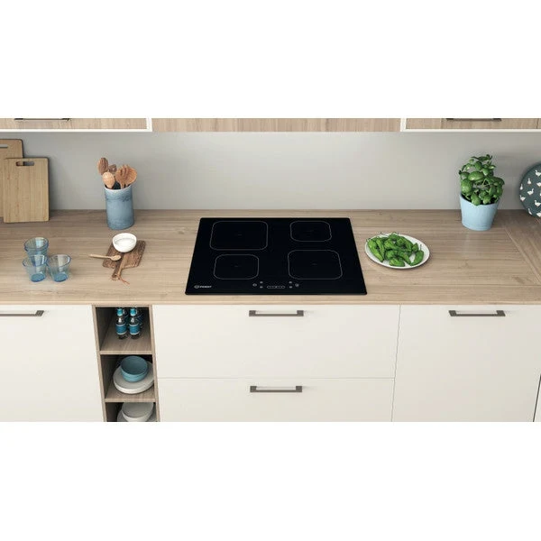 Indesit 60CM 4 Zone Induction Glass Ceramic Kochfeld - Schwarz | IS83Q60NE