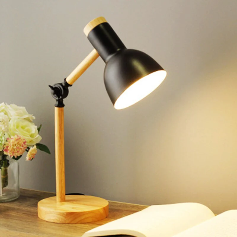 Skanto | Nordische LED-Schreibtischlampe aus Holz