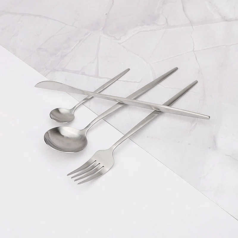 Skanto | Modernes Silbernes Besteckset