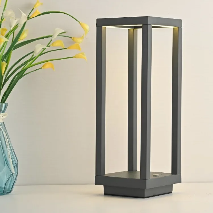 Skanto | Fadenlampe mit wiederaufladbarem Akku
