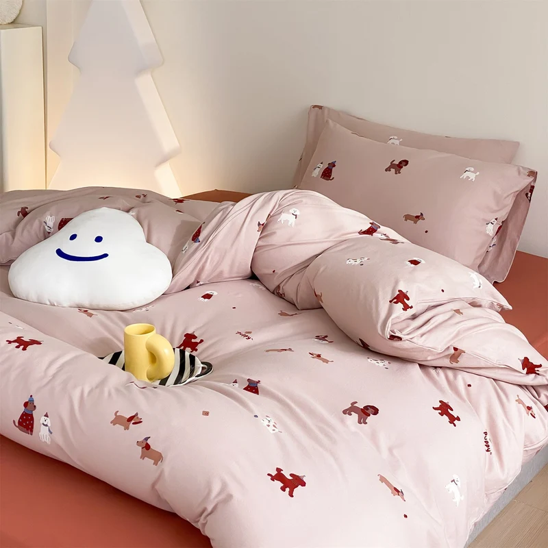 Kinder-Bettwäsche-Garnitur mit verspieltem Tier- und Smile-Print