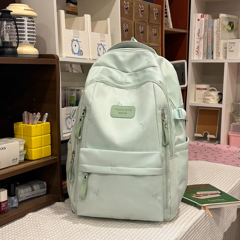 Multifunktionaler stilvoller Rucksack mit Hangtags Karnz