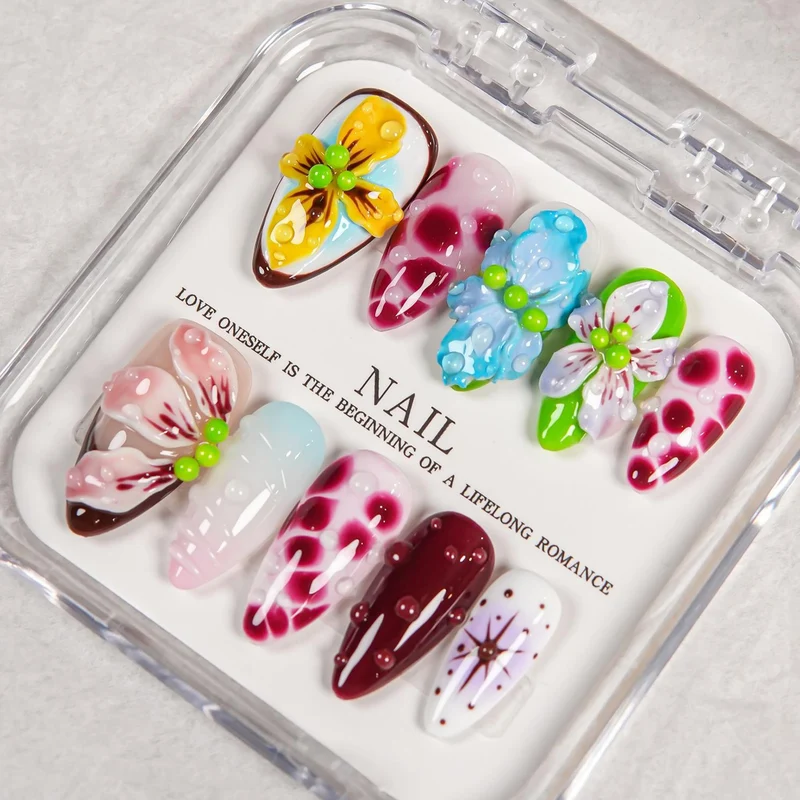 Künstlerisches florales verziertes Presse-nagelset