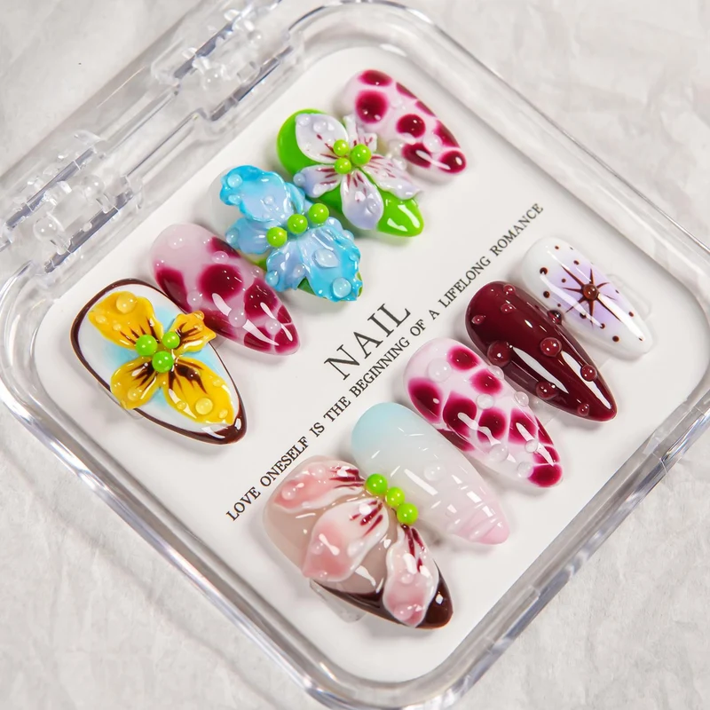 Künstlerisches florales verziertes Presse-nagelset