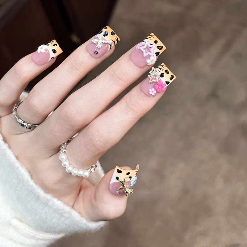 Künstlerisches Nagelkunst-Verstärkungsset