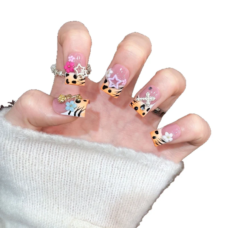Künstlerisches Nagelkunst-Verstärkungsset
