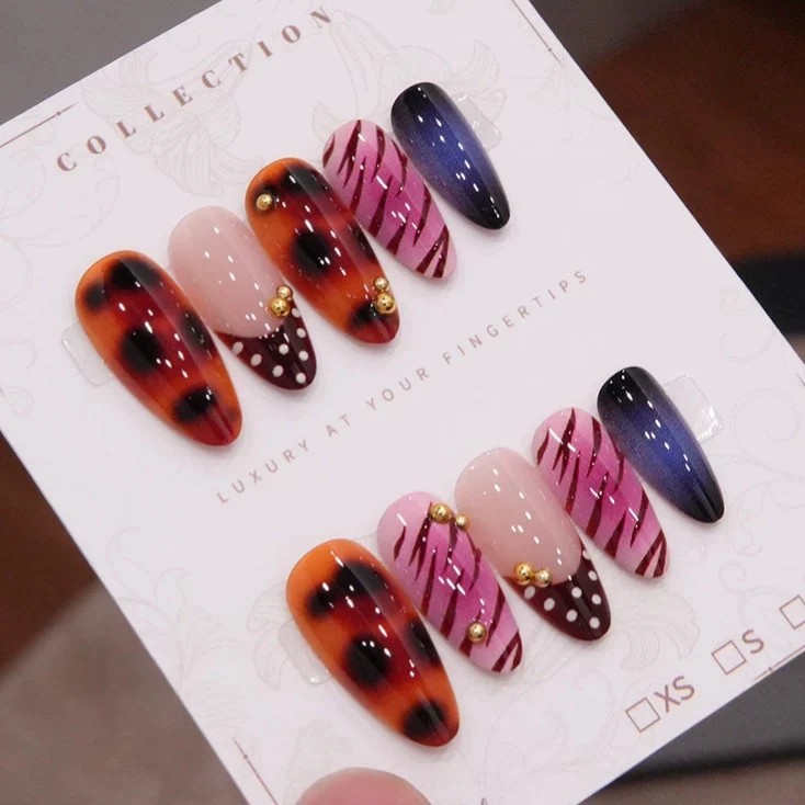 Künstlerische Gel-Nagelspitzen