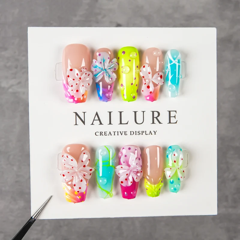 Künstlerische Florale Design Press-On Nagel Set 1791254781