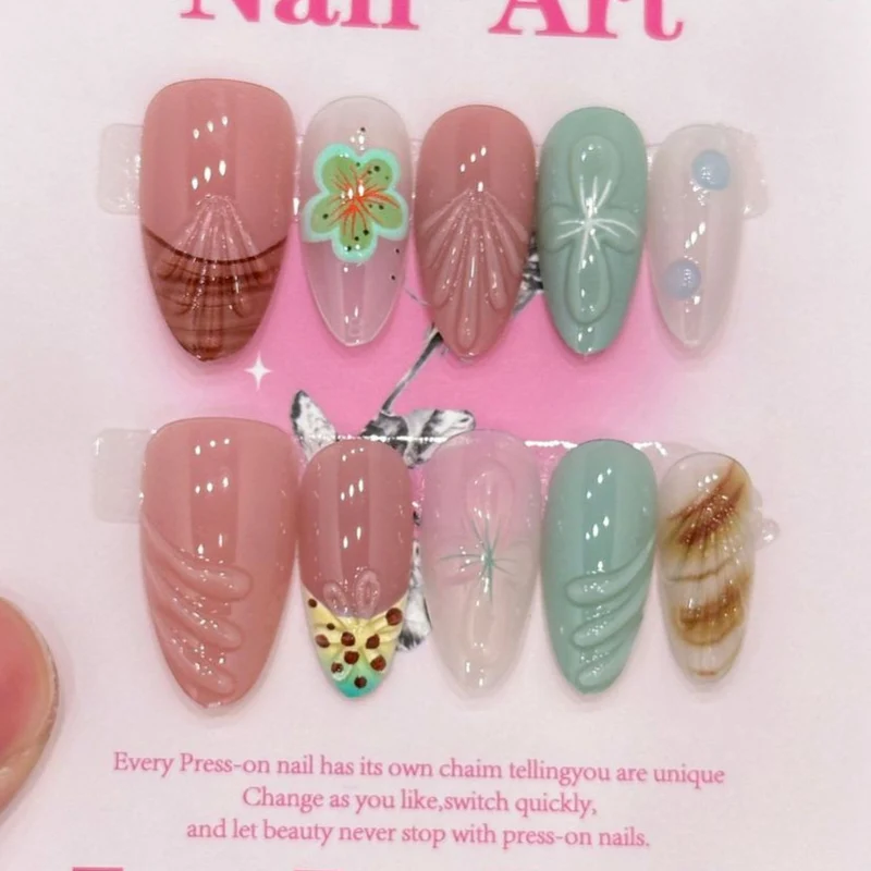 Künstlerisches Floral Press-On Nail Set