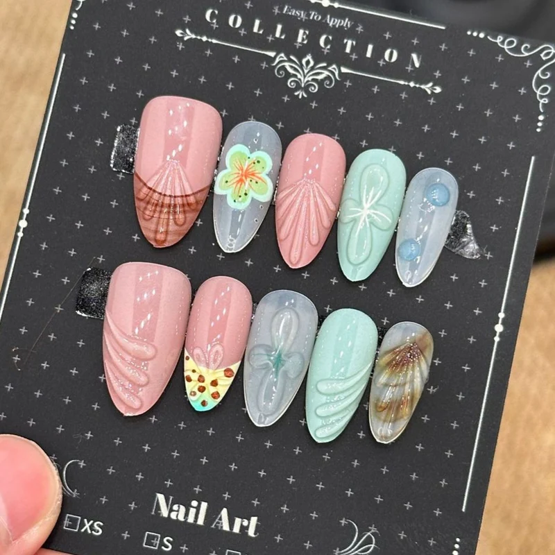 Künstlerisches Floral Press-On Nail Set