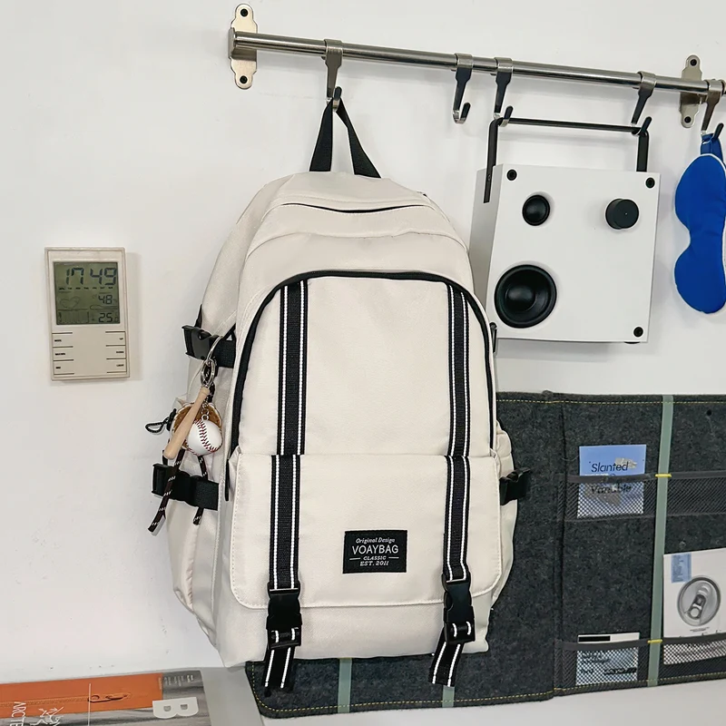 Multi-Compartment Urban Backpack Karnz