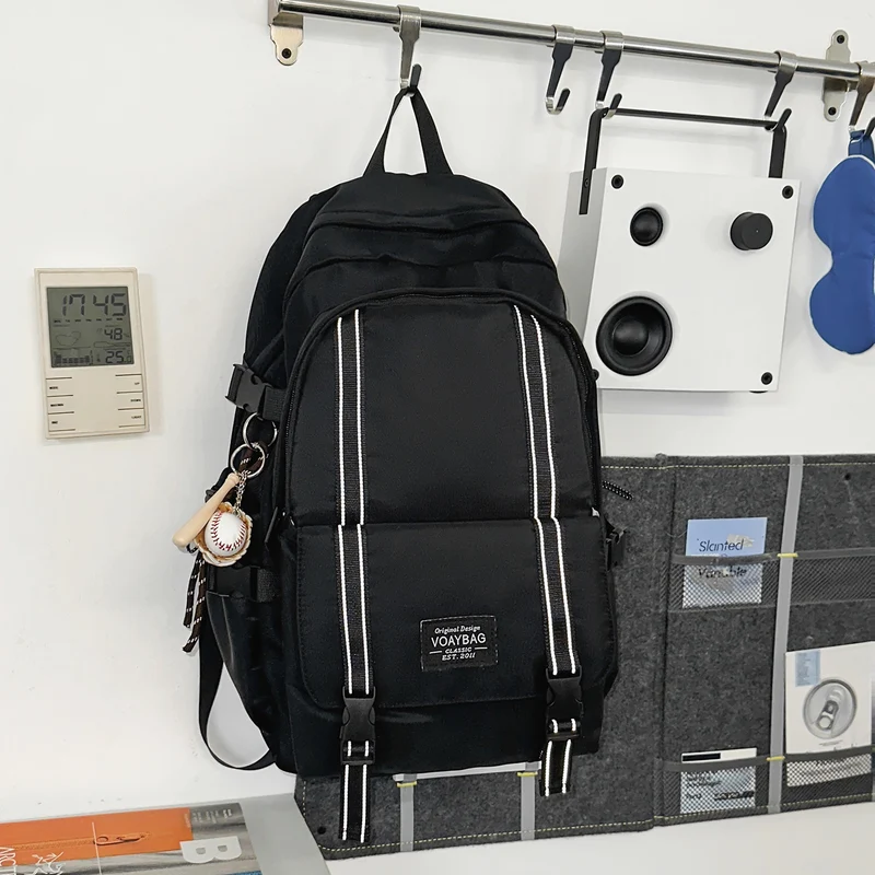 Multi-Compartment Urban Backpack Karnz