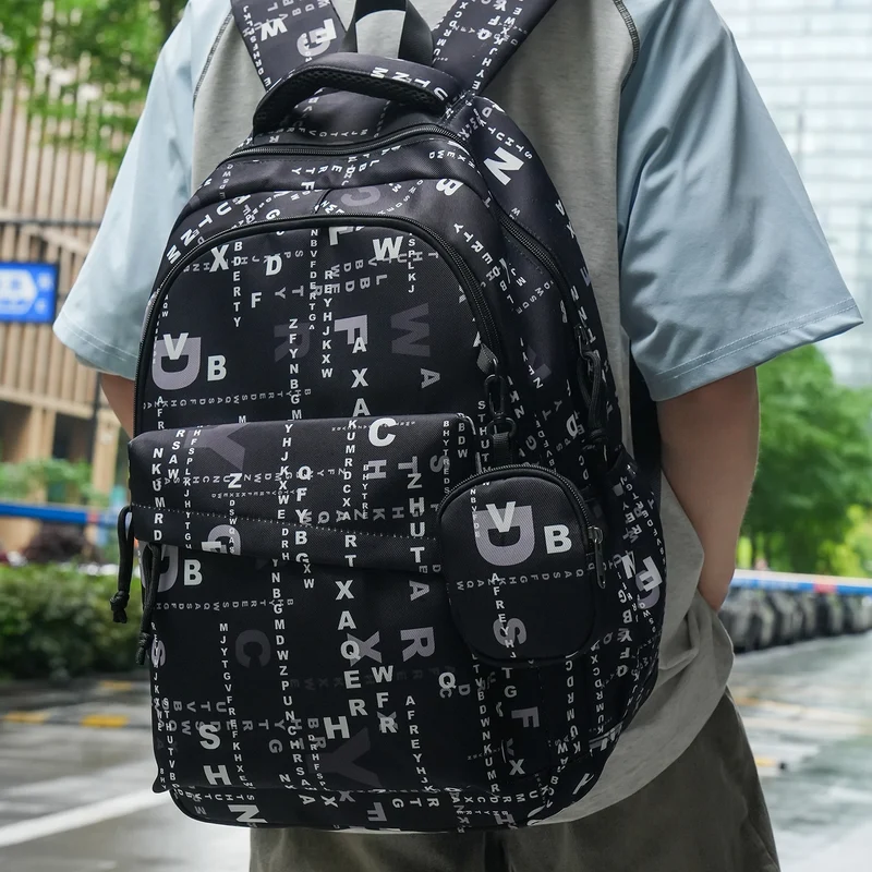 Moderner leichter Rucksack Karnz