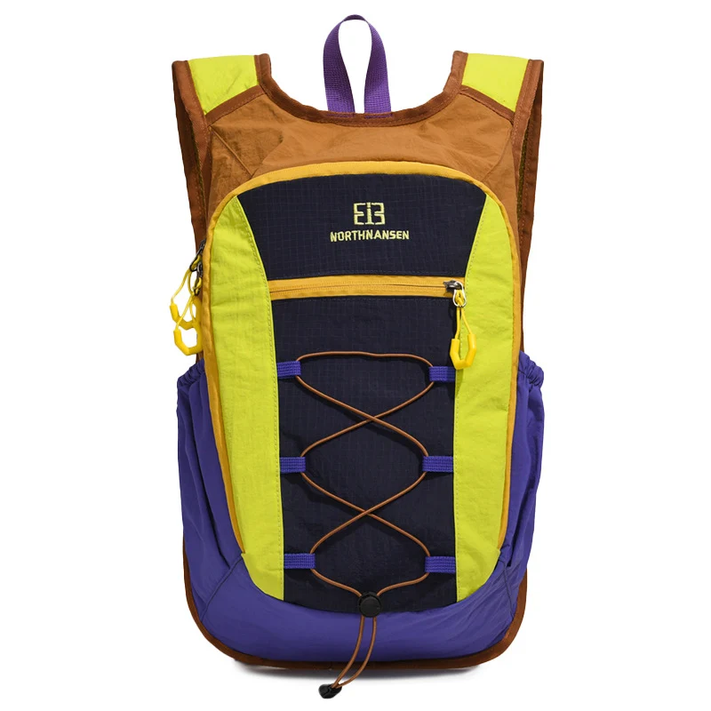 Leichter Outdoor-Rucksack mit multifunktionaler Aufbewahrung Karnz