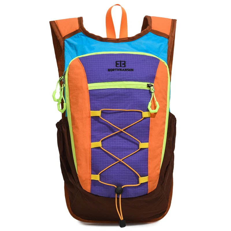 Leichter Outdoor-Rucksack mit multifunktionaler Aufbewahrung Karnz