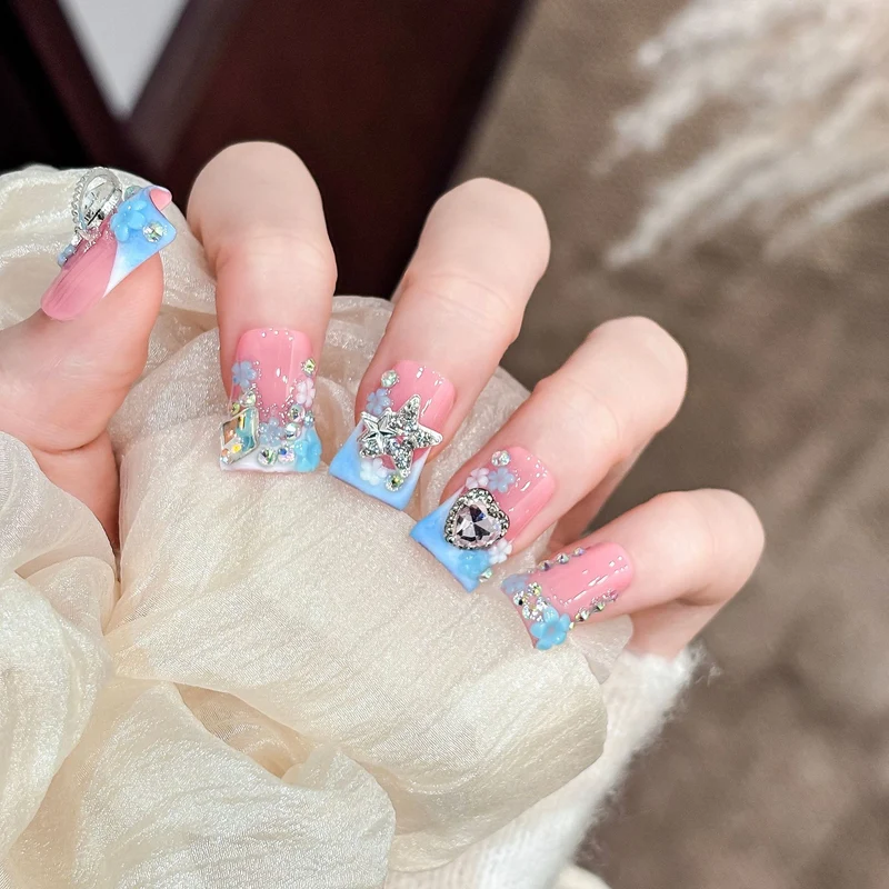 Künstlerische 3D Nagelkunst Tipps