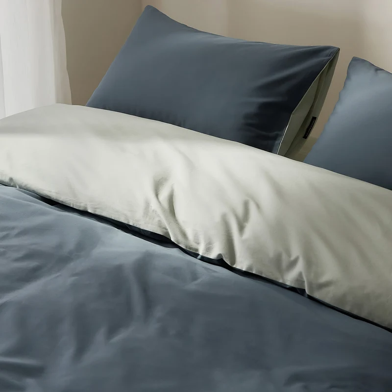 Baumwoll-Bettwäsche-Garnitur mit Satin-Finish und Reißverschluss