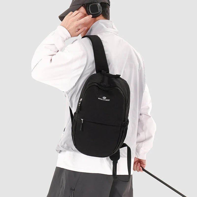 Leichter Multi-Taschen Mini-Rucksack Karnz