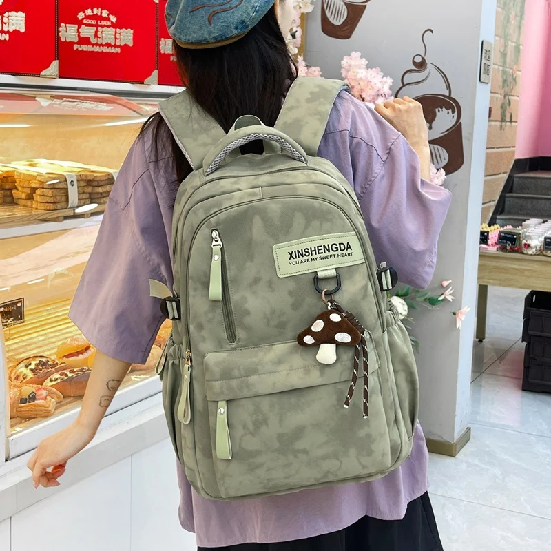 Multifunktionaler Rucksack mit gepolsterten Trägern Karnz