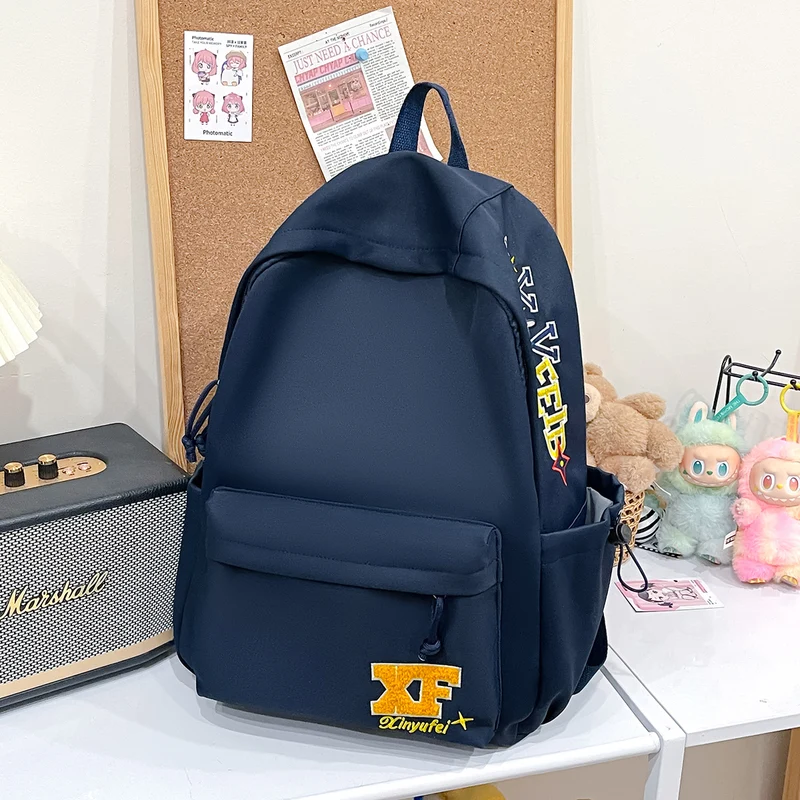 Moderner Urbaner Rucksack Karnz