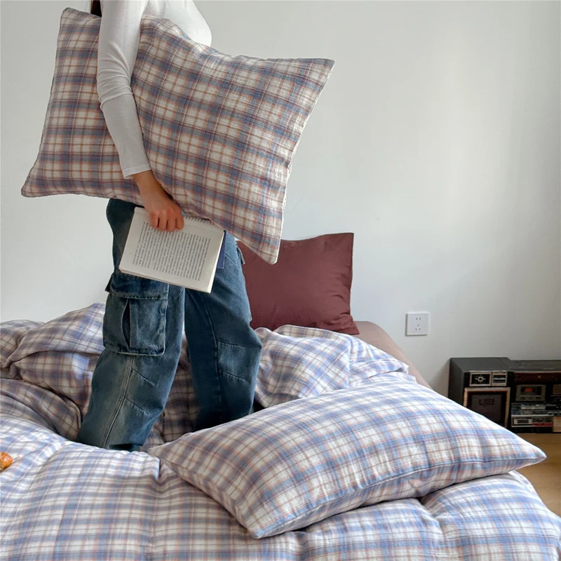 Leichtes Karomuster-Bettwäscheset aus Baumwoll-Musselin mit softer Oberfläche