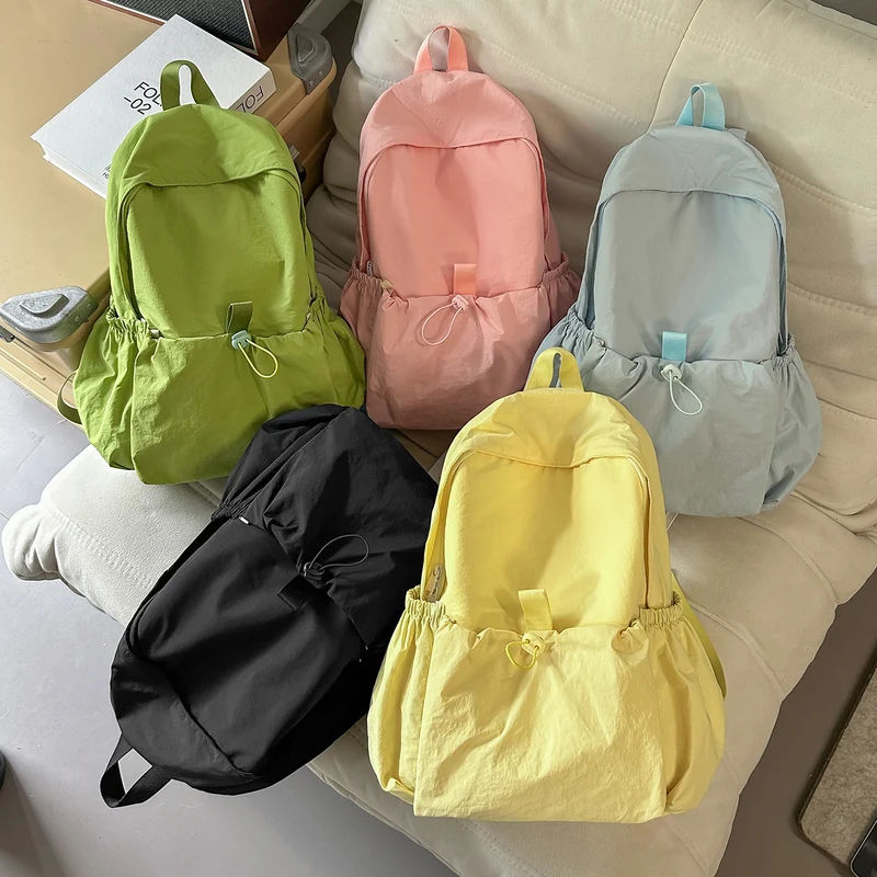 Leichtgewichtiger wasserdichter Reise-Rucksack Karnz