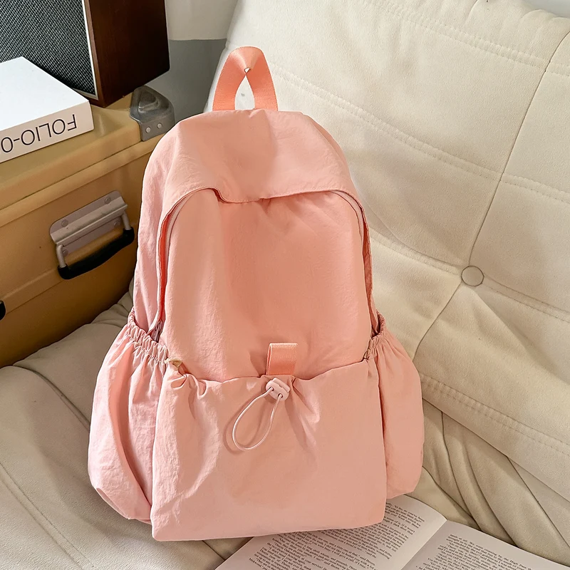 Leichtgewichtiger wasserdichter Reise-Rucksack Karnz