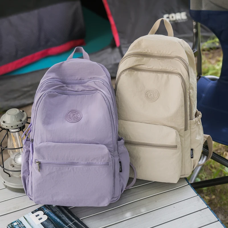 Leichter wasserabweisender Reiserrucksack Karnz