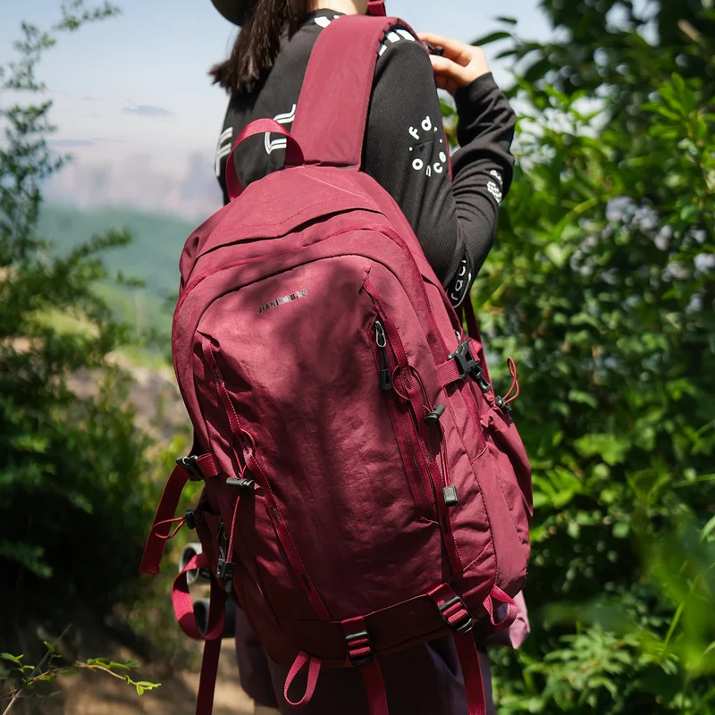 Leichtgewichtiger Mehrzweck-Wanderrucksack Karnz