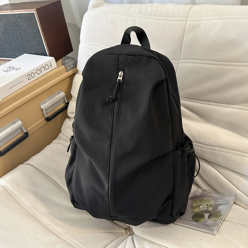 Leichtgewichtiger funktionaler urbaner Rucksack Karnz