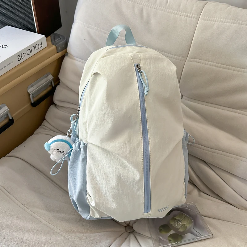 Leichtgewichtiger funktionaler urbaner Rucksack Karnz