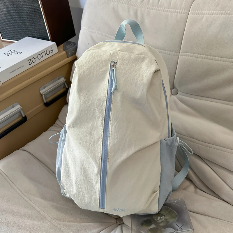 Leichtgewichtiger funktionaler urbaner Rucksack Karnz